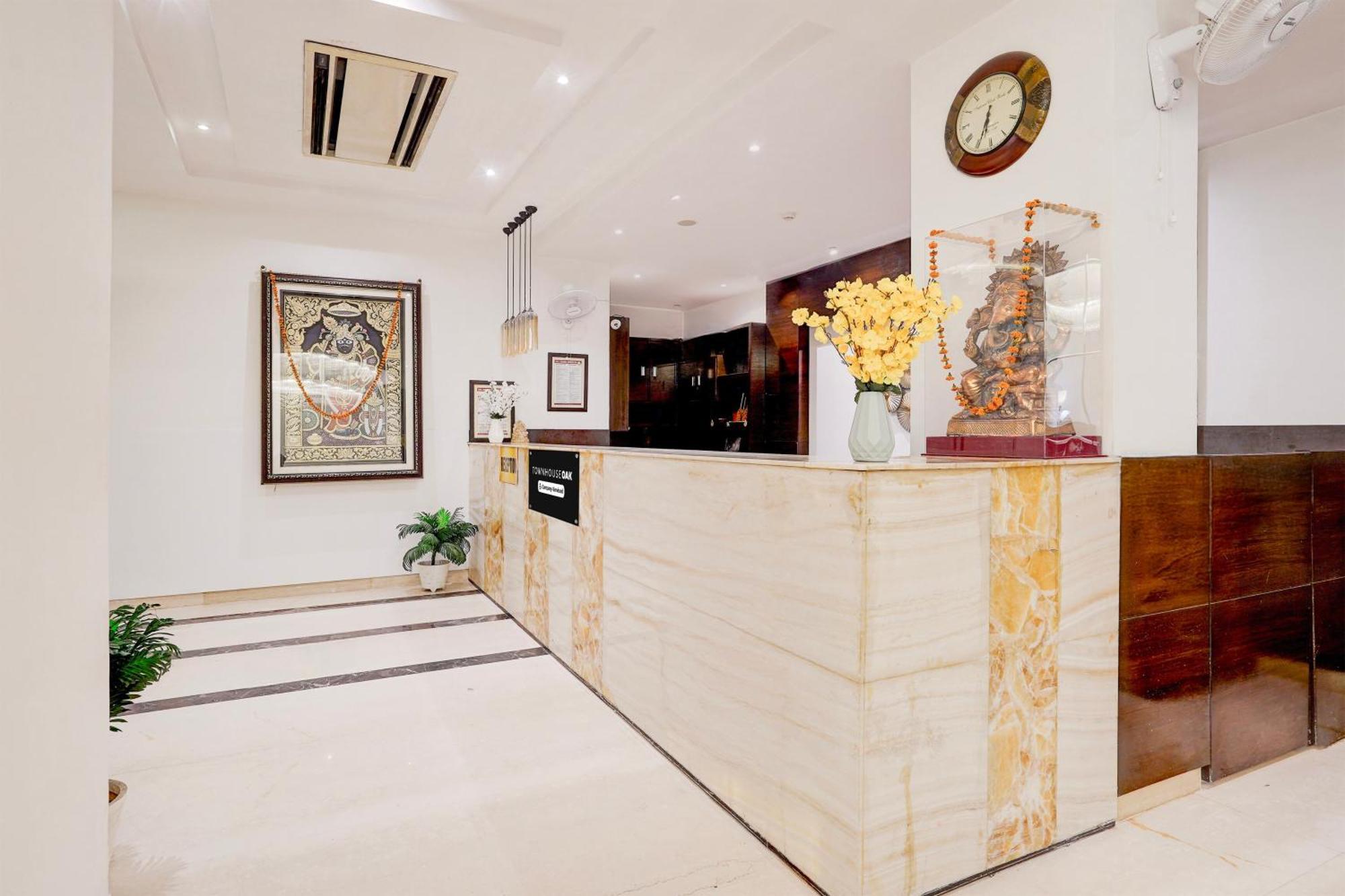 Townhouse Oak Agra Near Sultanganj Puliya Formerly Bb Grand Kültér fotó
